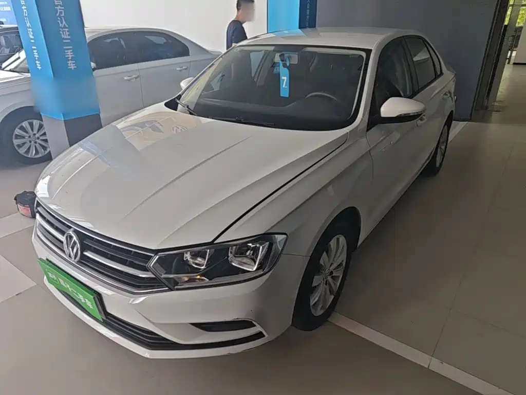 Volkswagen Bora 2023