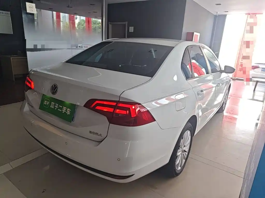Volkswagen Bora 2023