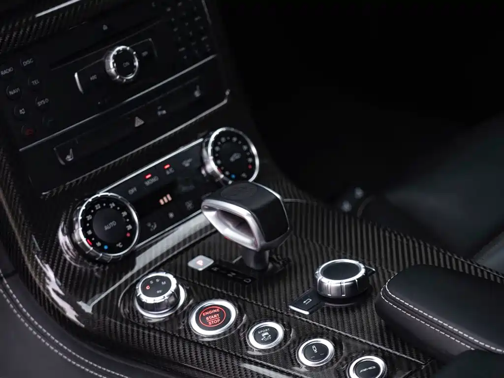 Mercedes-Benz SLS AMG 2012 — фото 17