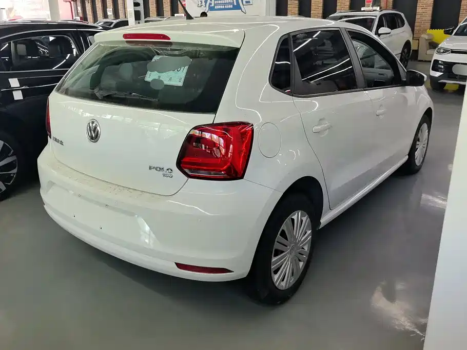 Volkswagen Polo 2016