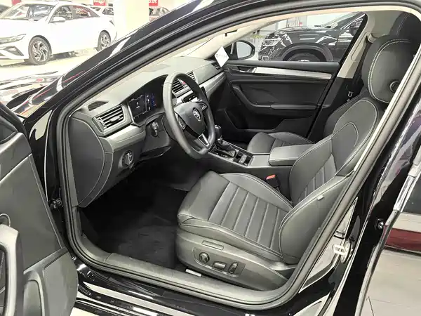 Skoda Superb 2024