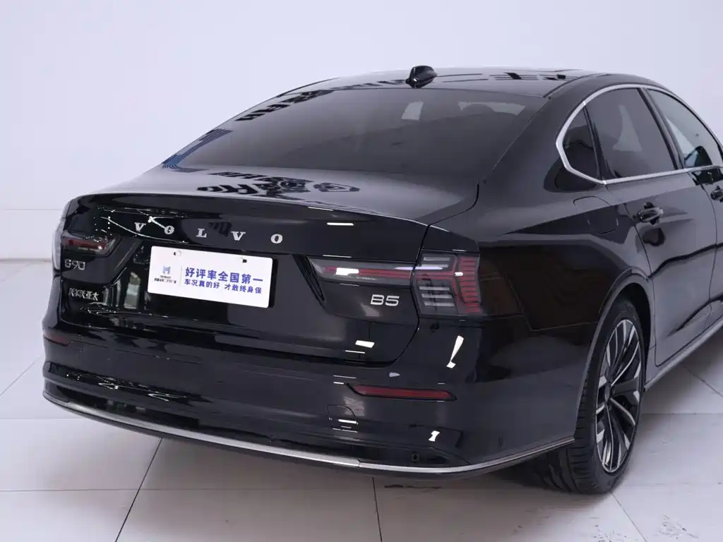 Volvo S90 2025 — фото 8