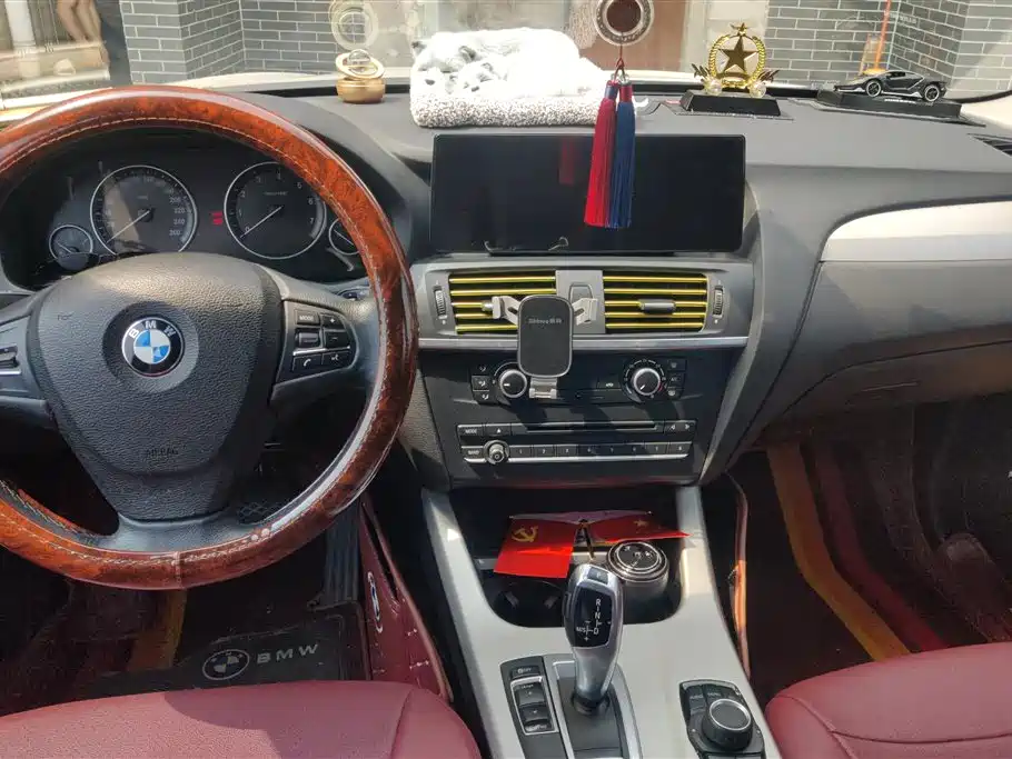 BMW X3 2016 — фото 12