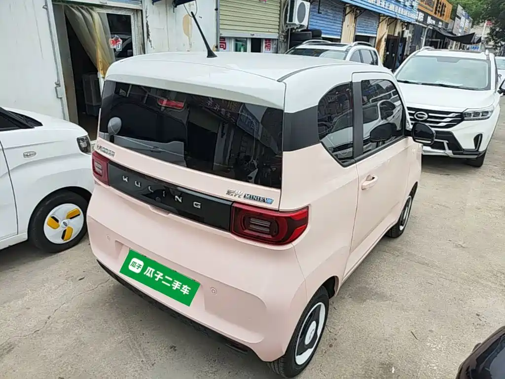 Wuling MINIEV 2022