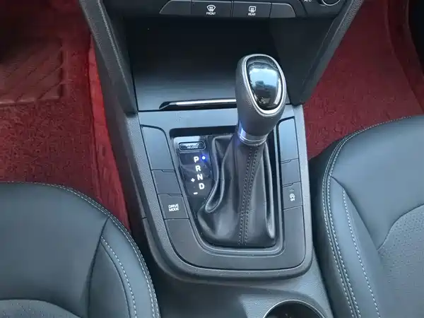 Hyundai Celesta 2018