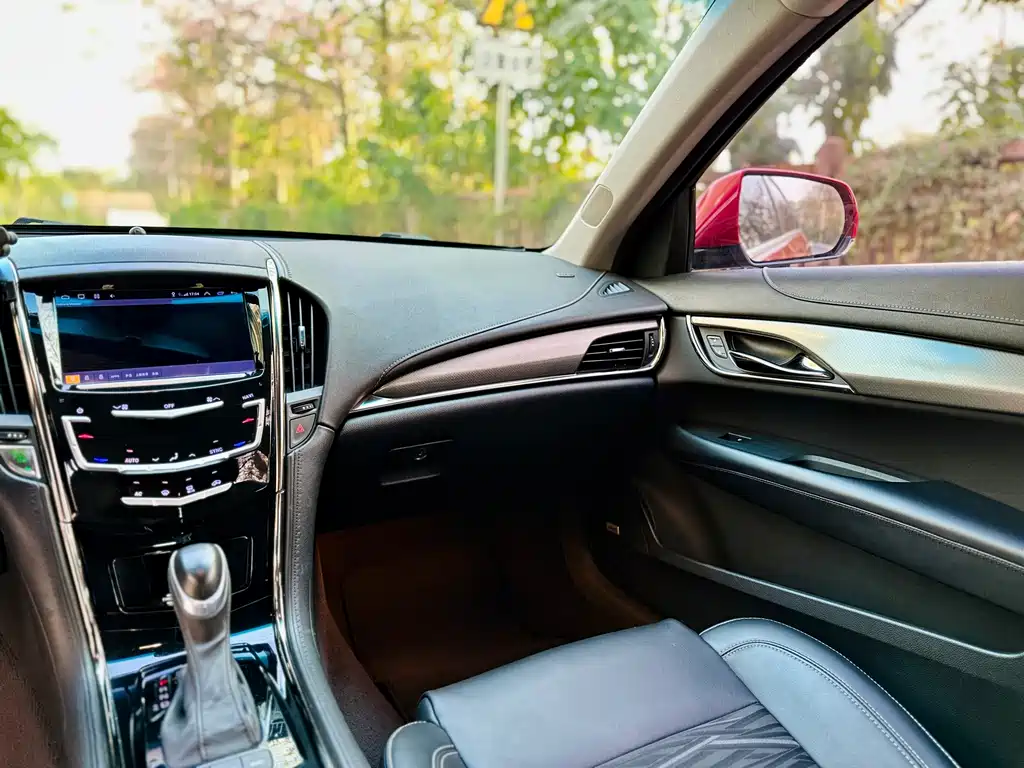 Cadillac ATS-L 2016 — фото 13