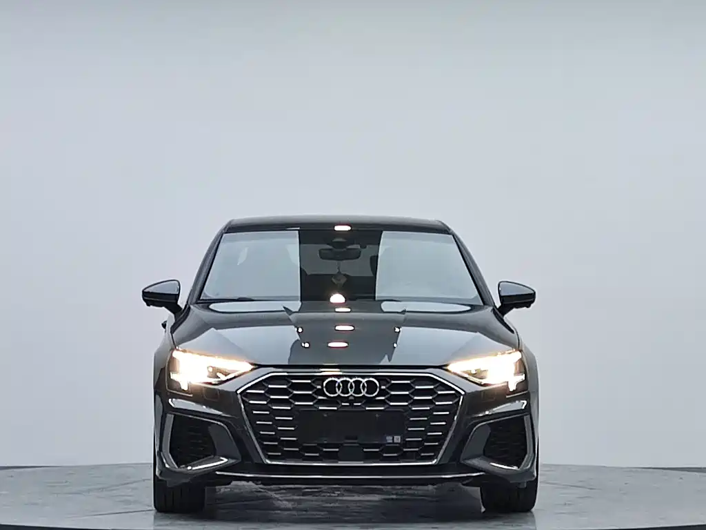 Audi A3 2022 — фото 3