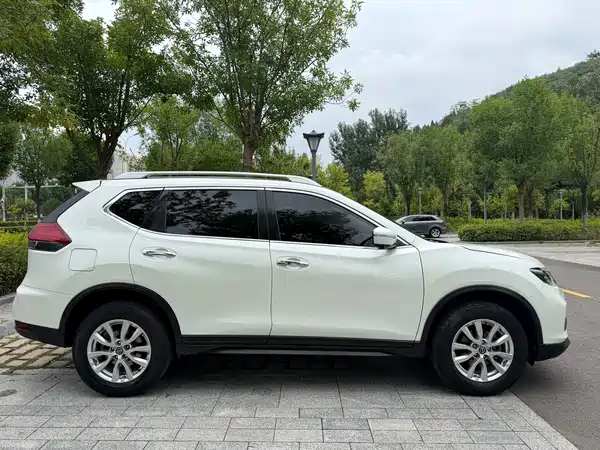 Nissan X-Trail 2021