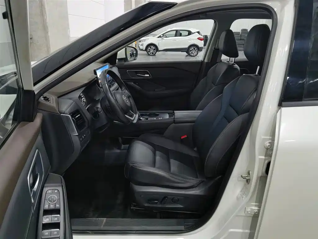 Nissan X-Trail 2021 — фото 10