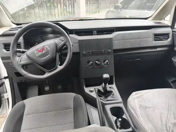 Wuling Hongguang PLUS 2026