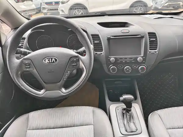 Kia K3S 2014
