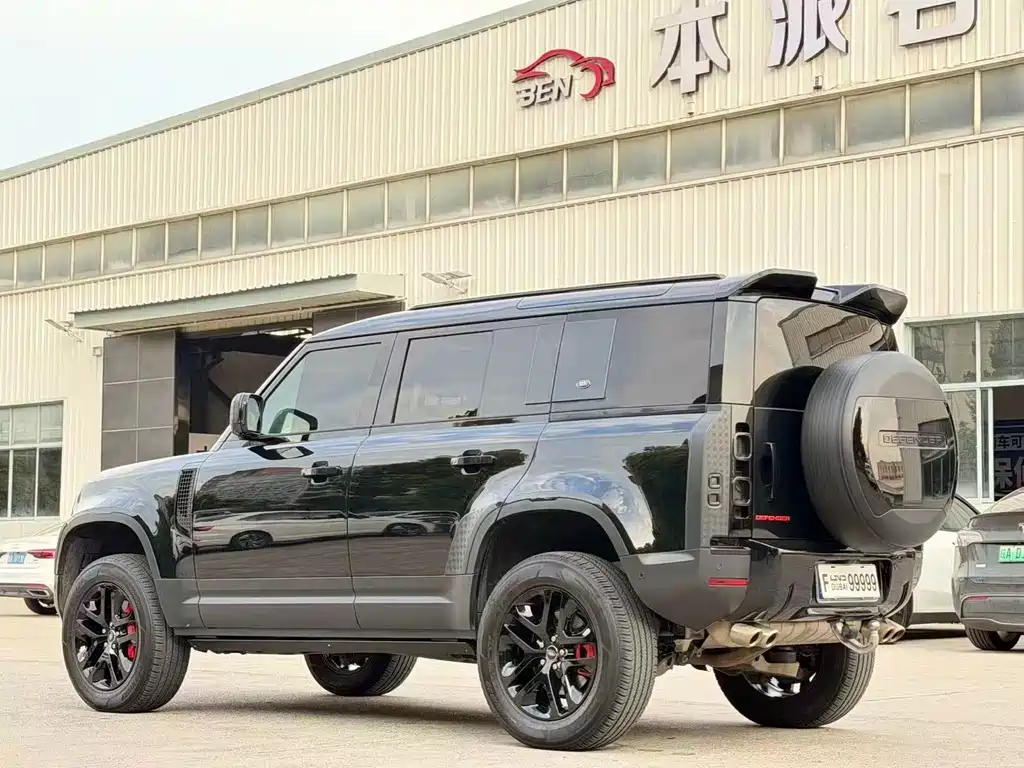 Land Rover Defender 2020 — фото 9