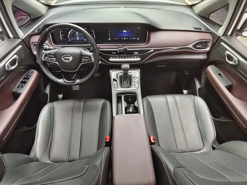 GAC Trumpchi M6 2022 — фото 14