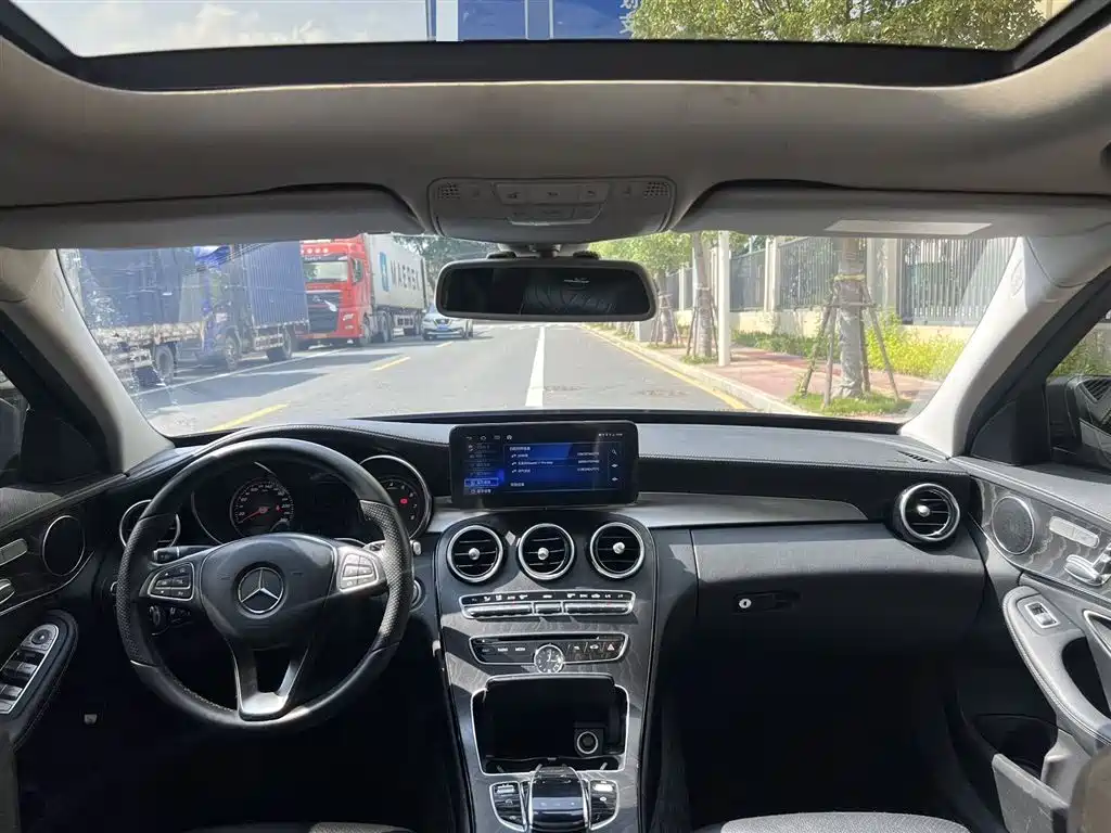 Mercedes-Benz C-Class 2015