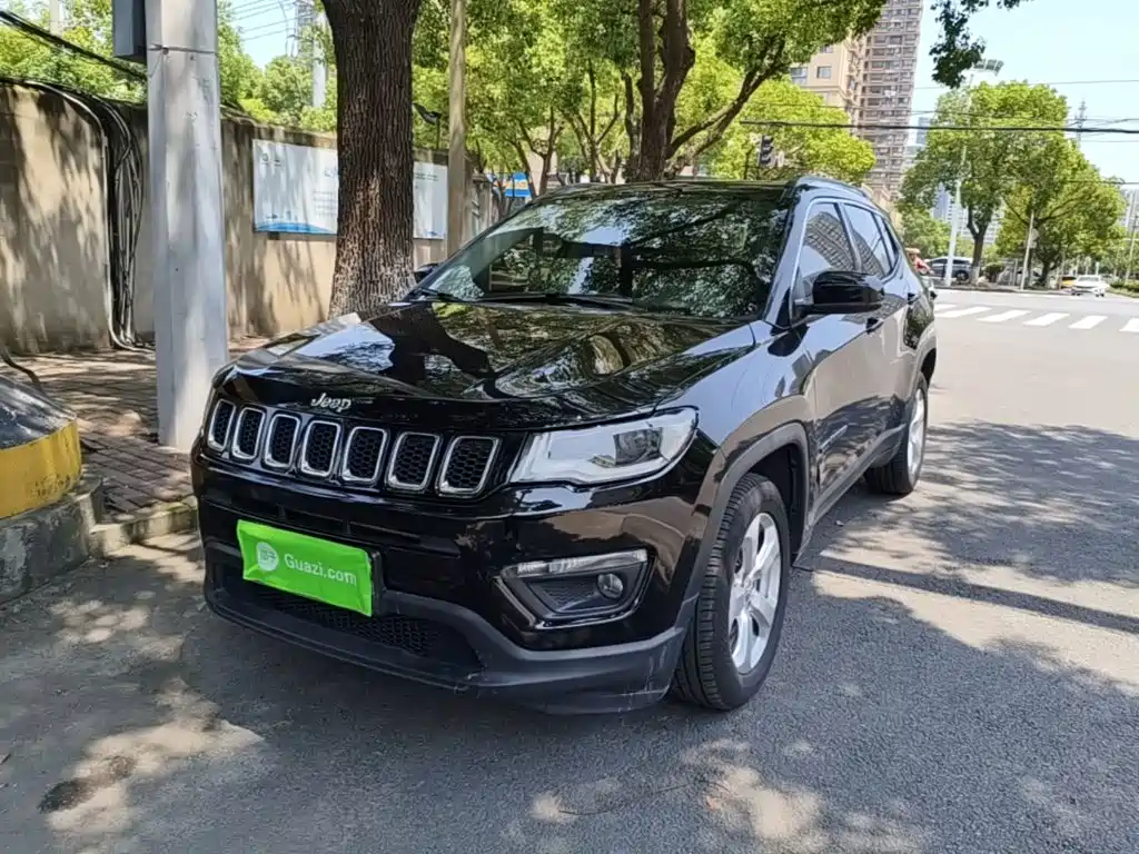 Jeep Compass 2019 — фото 1