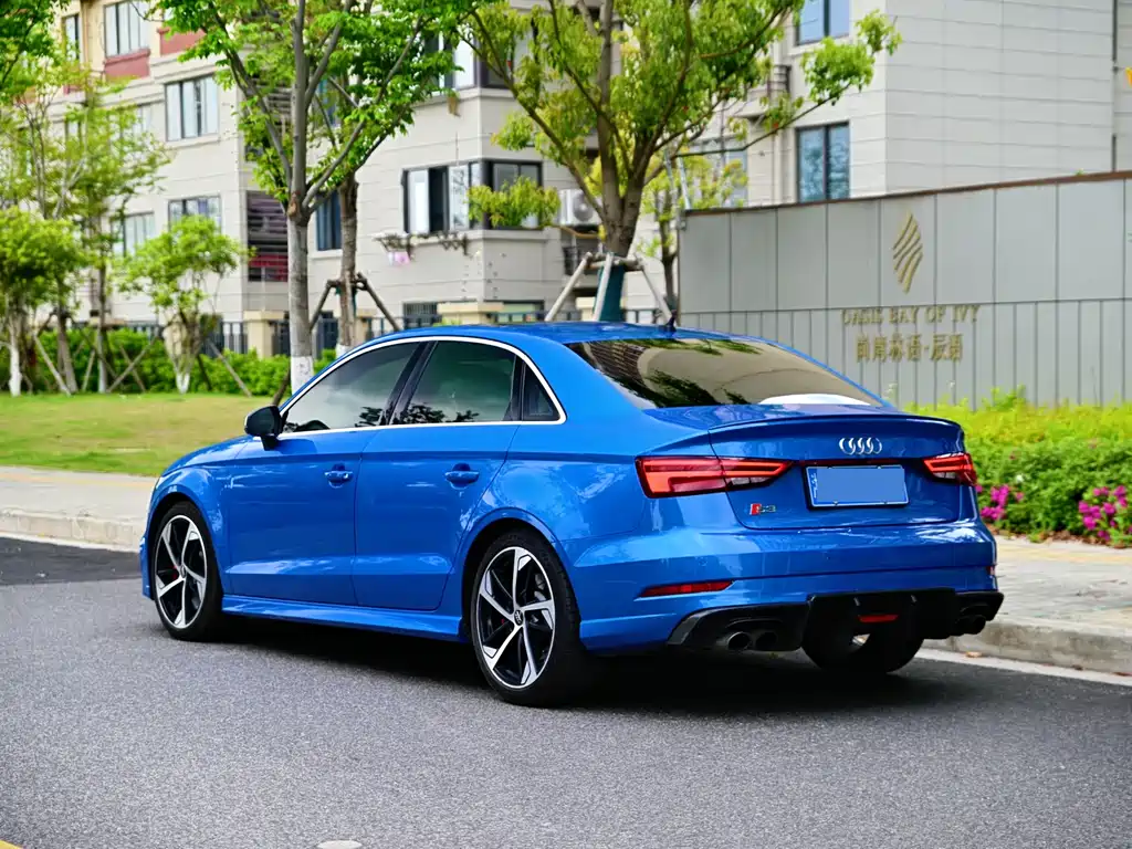 Audi S3 2019 — фото 5