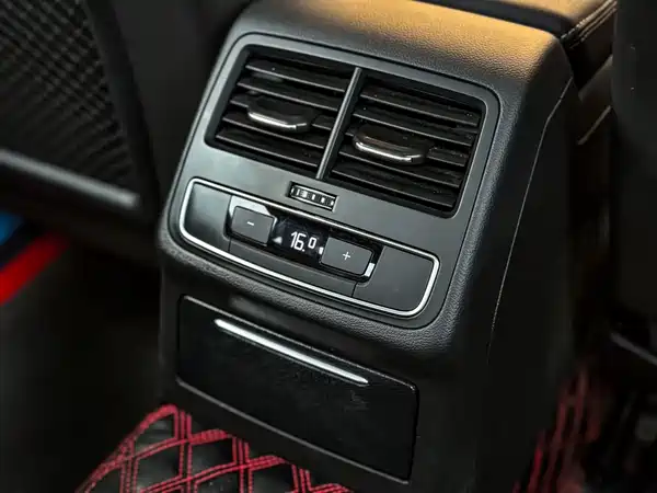 Audi A4L 2024