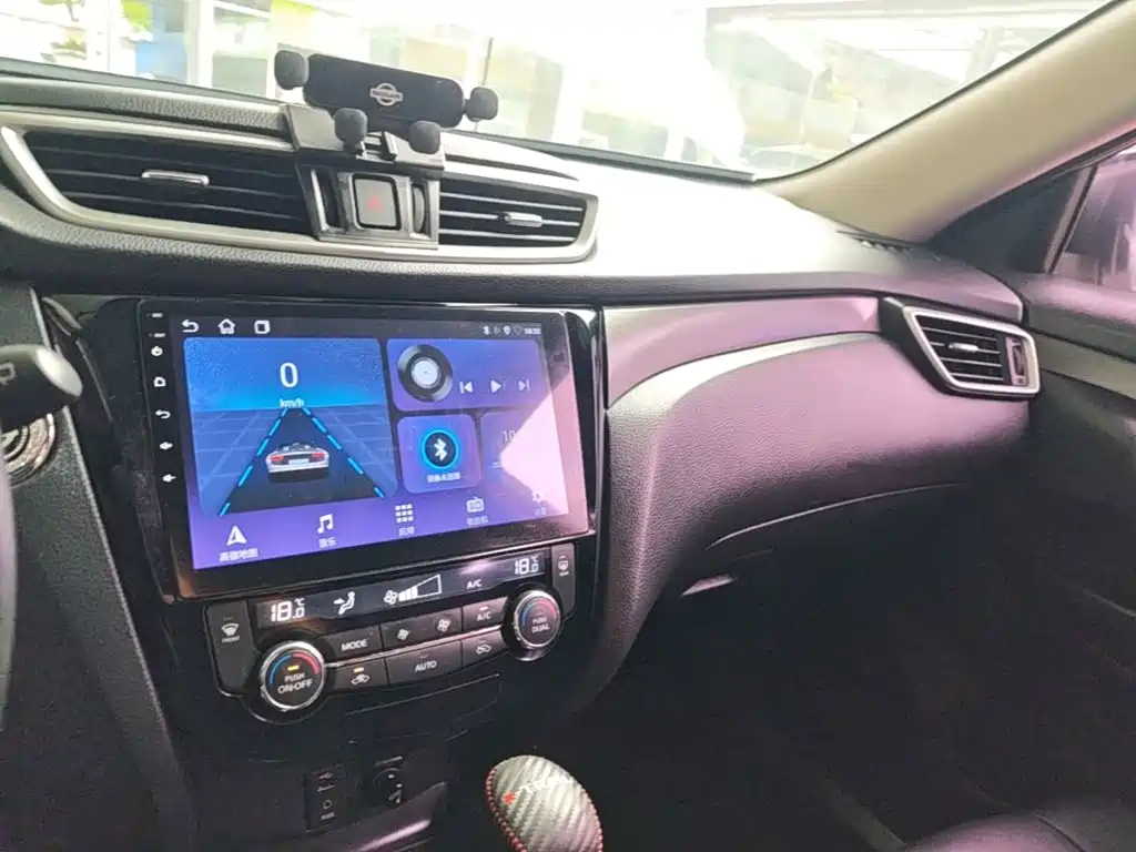 Nissan X-Trail 2016 — фото 10
