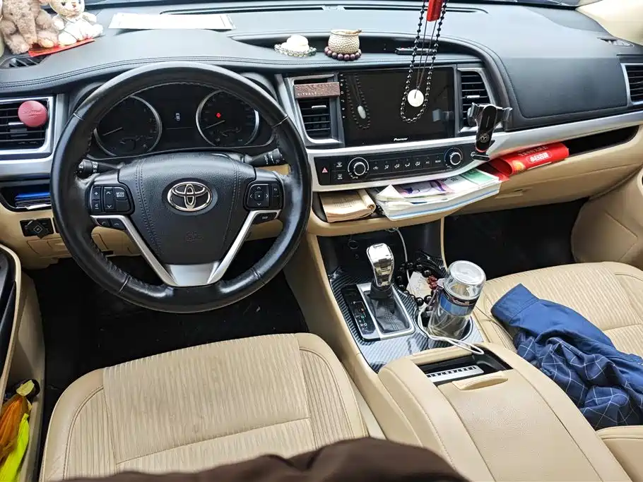 Toyota Highlander 2019 — фото 12