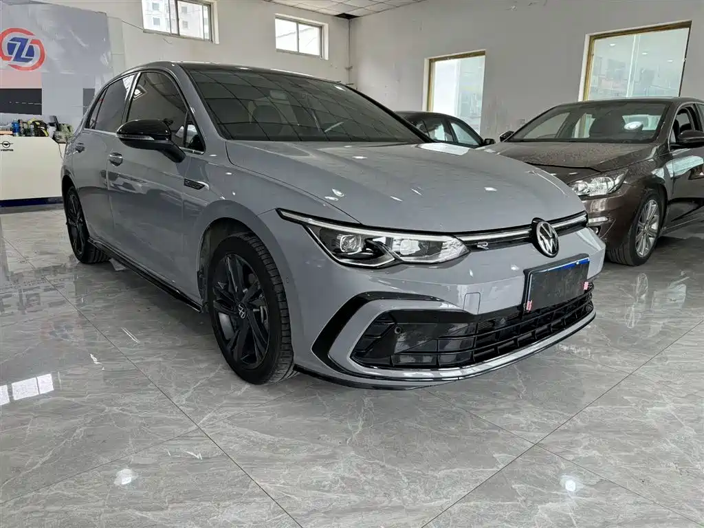Volkswagen Golf 2023