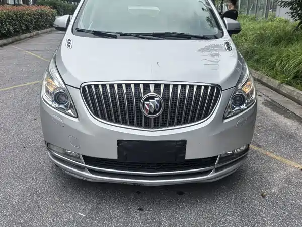 Buick GL8 2014