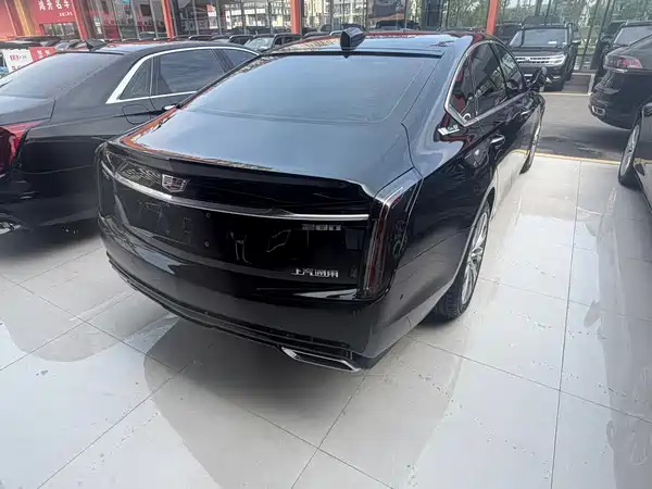 Cadillac CT6 2023