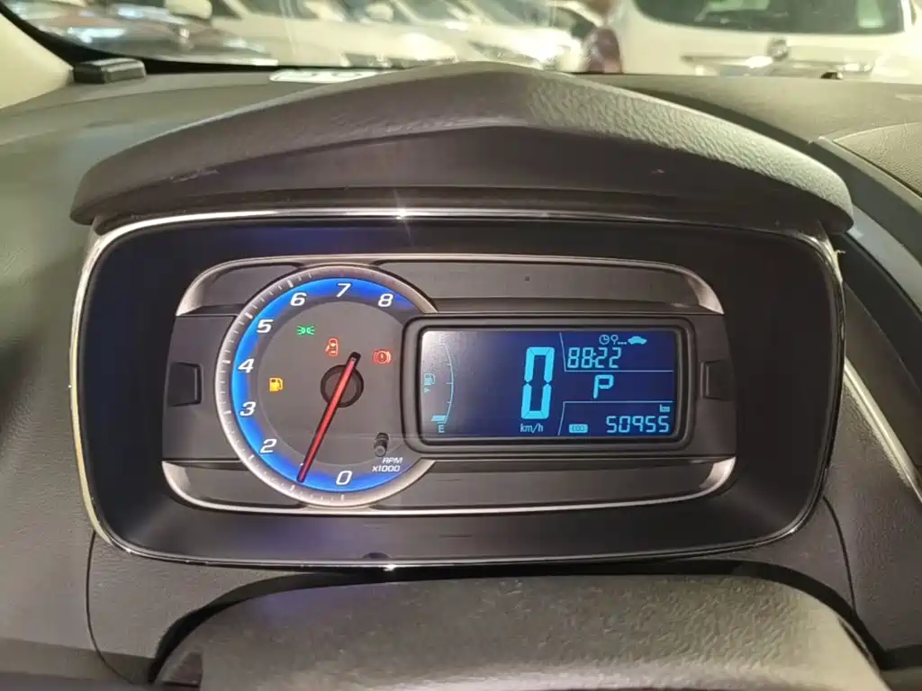 Chevrolet Trax 2015 — фото 12
