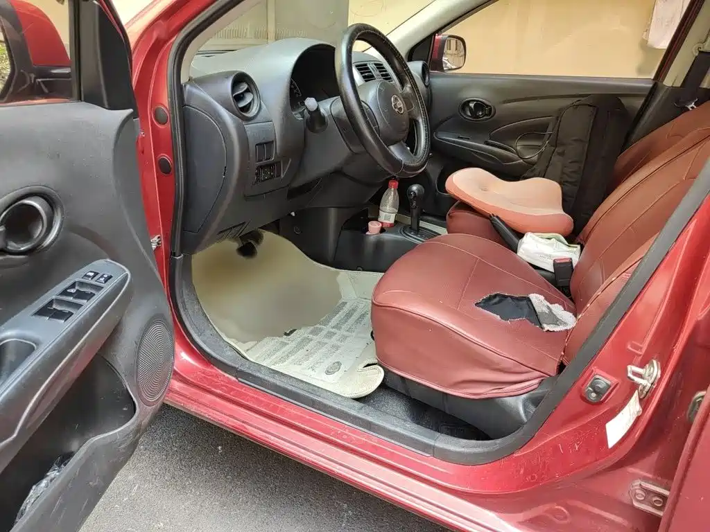 Nissan Sunny 2014 — фото 14