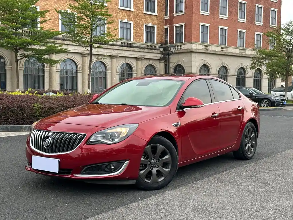 Buick Regal 2015 — фото 1