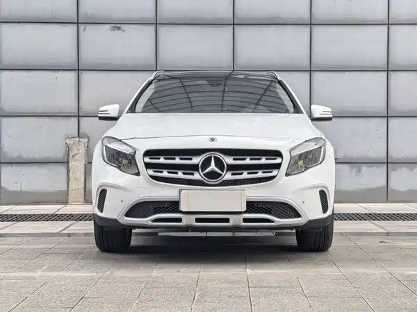 Mercedes-Benz GLA 2019