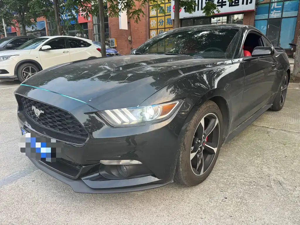Ford Mustang 2016 — фото 1