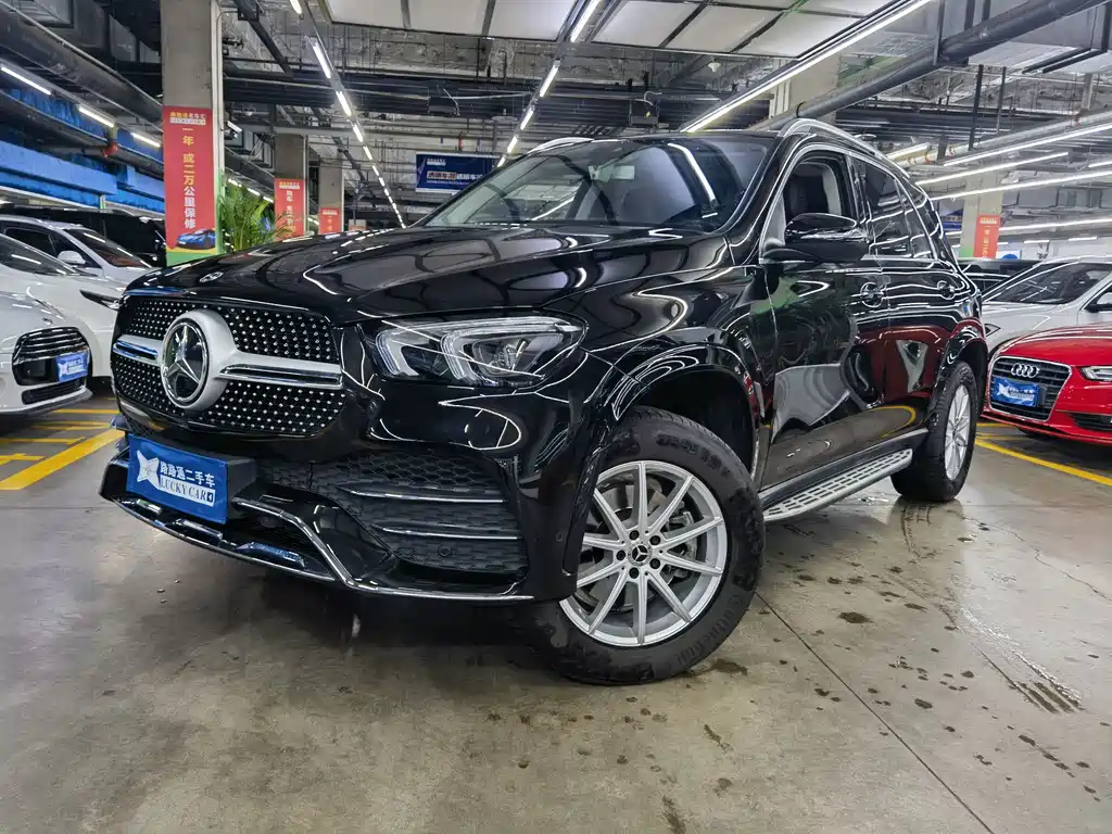 Mercedes-Benz GLE 2020 — фото 1