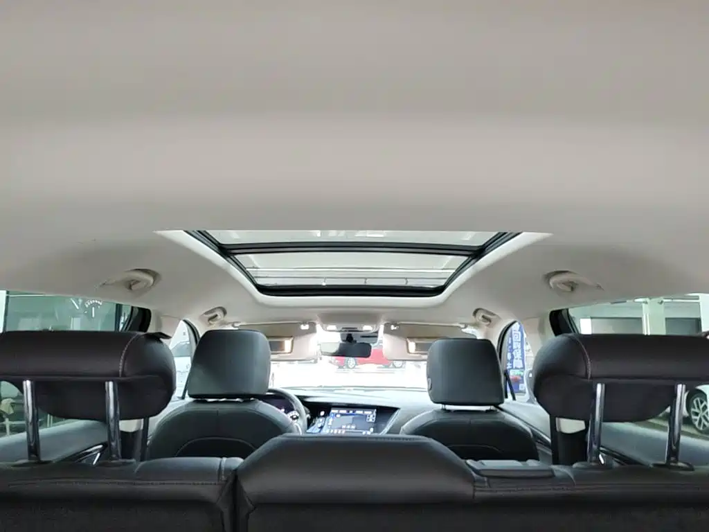 Buick Envision Plus 2024 — фото 18