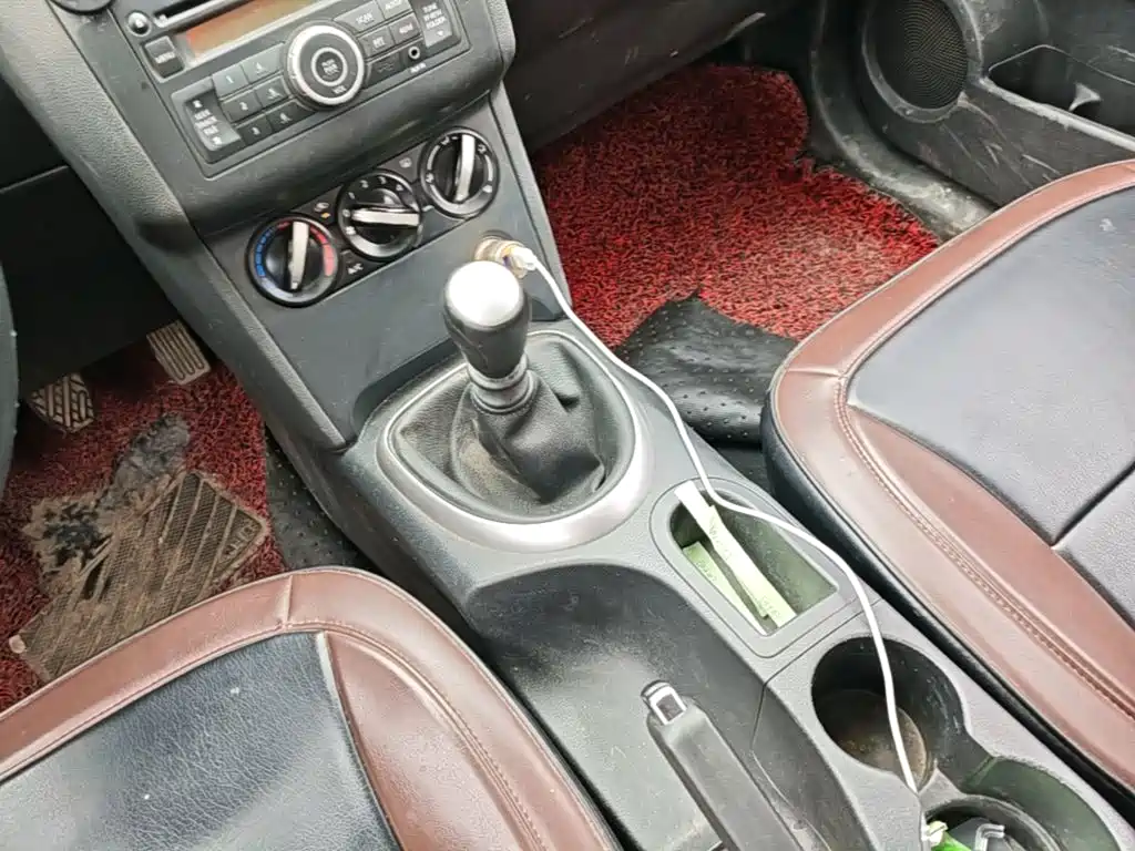 Nissan Qashqai 2015 — фото 14