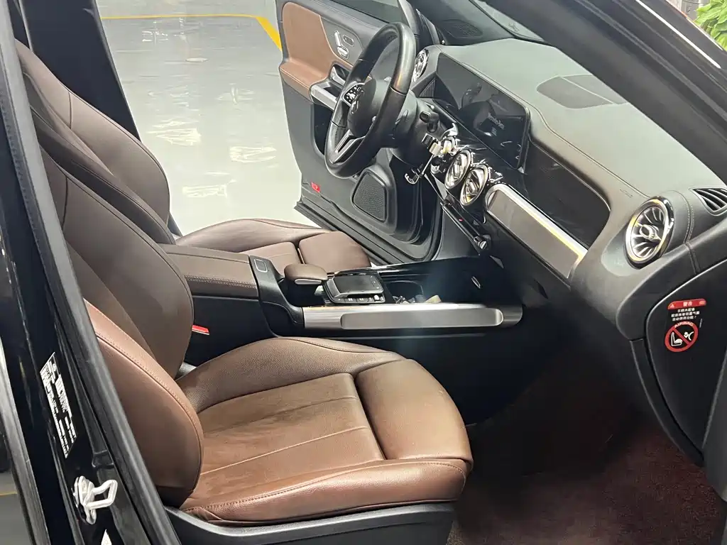 Mercedes-Benz GLB 2020 — фото 12