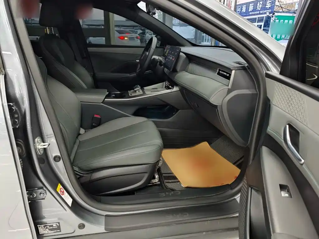 BYD Qin PLUS 2025 — фото 14