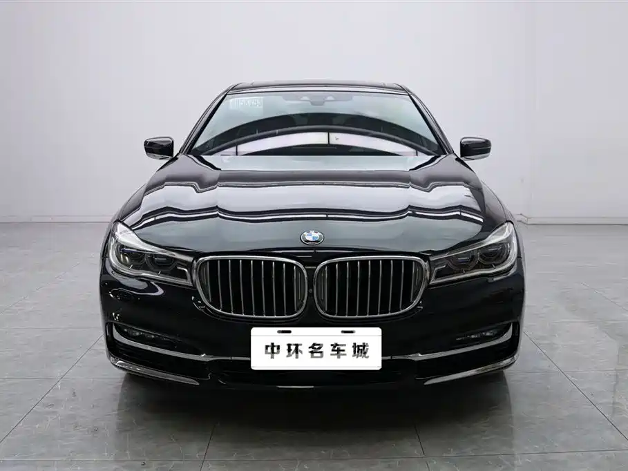 BMW 7 Series 2016 — фото 2