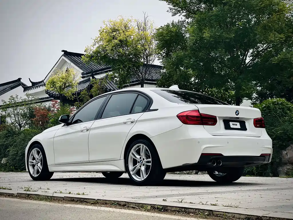 BMW 3 Series 2017