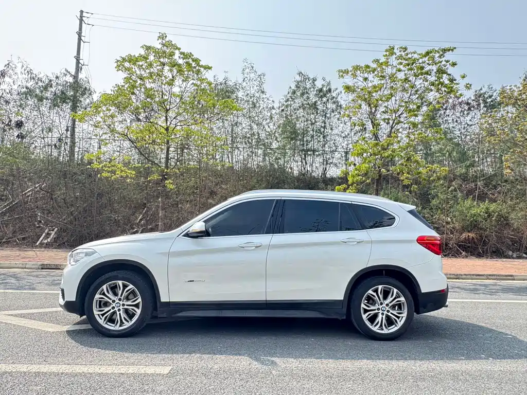 BMW X1 2018 — фото 5