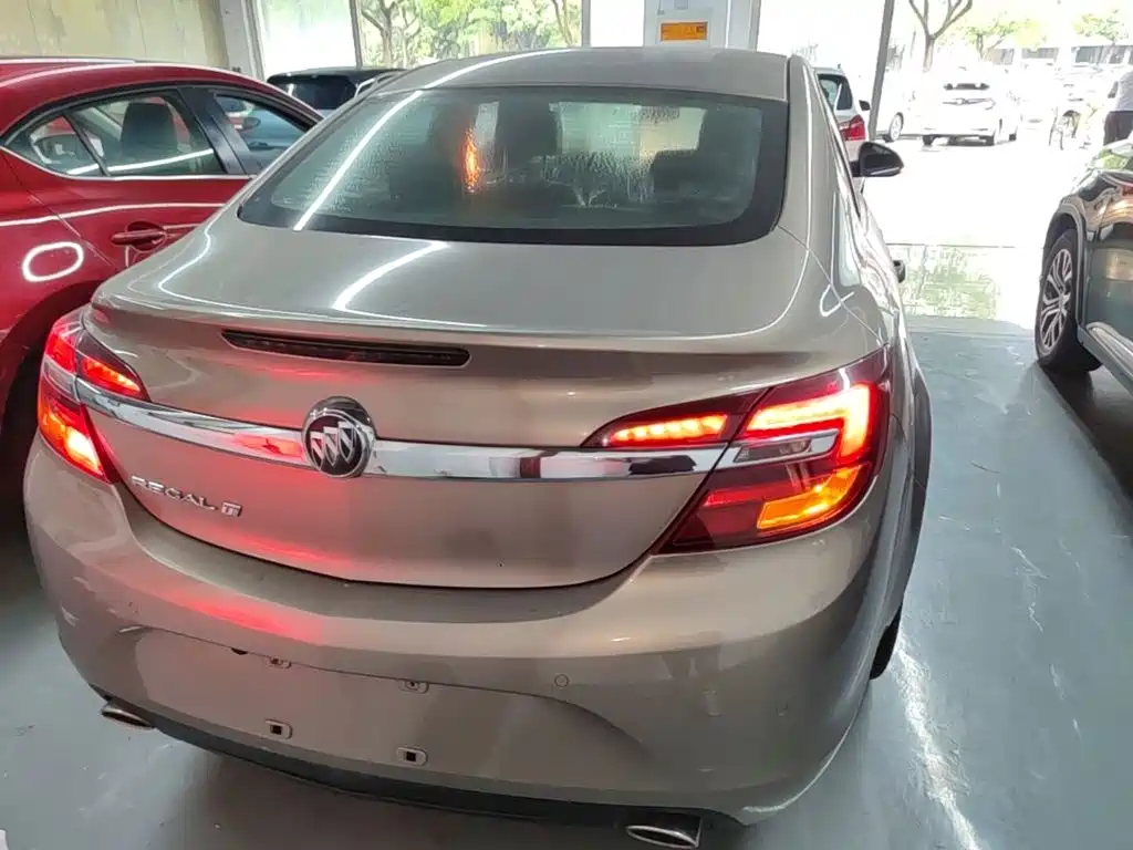 Buick Regal 2015 — фото 6