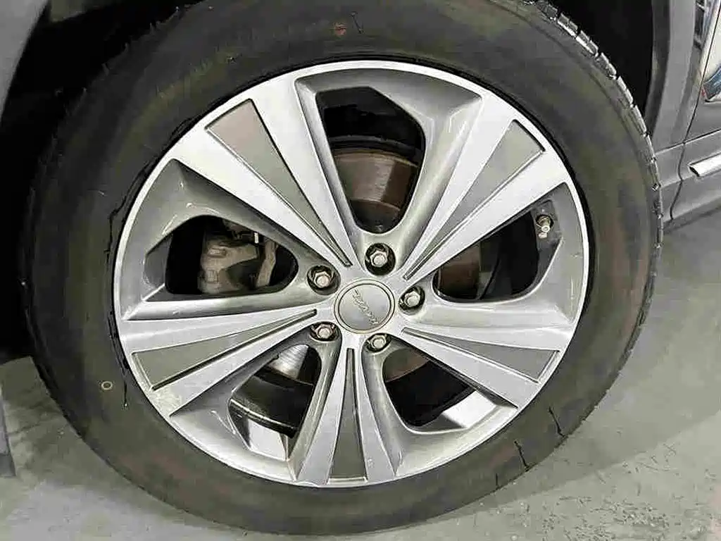 Haval H6 Coupe 2015 — фото 11