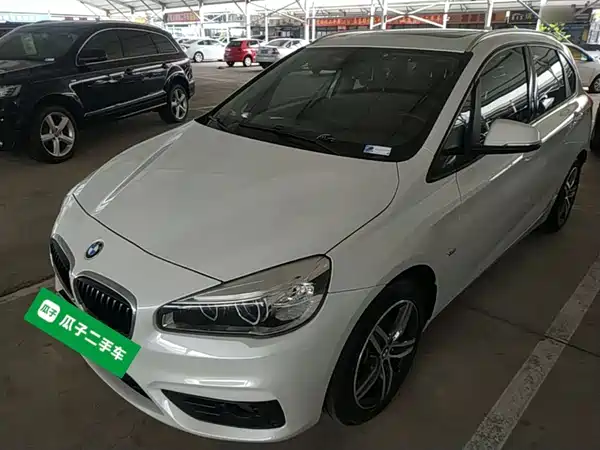 BMW 2 Series Station Wagon 2017