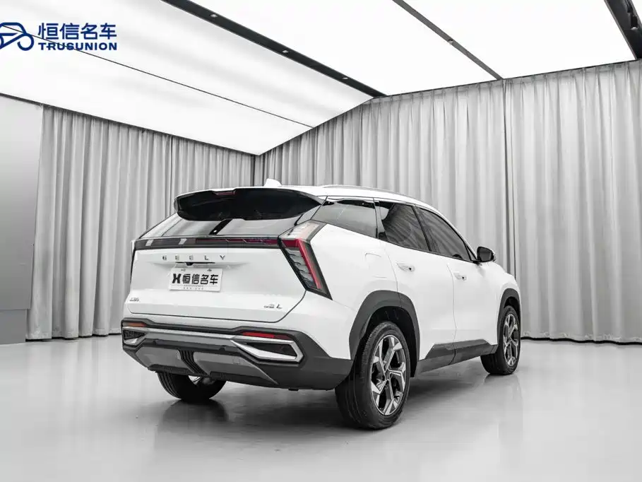 Geely Boyue L 2023 — фото 5