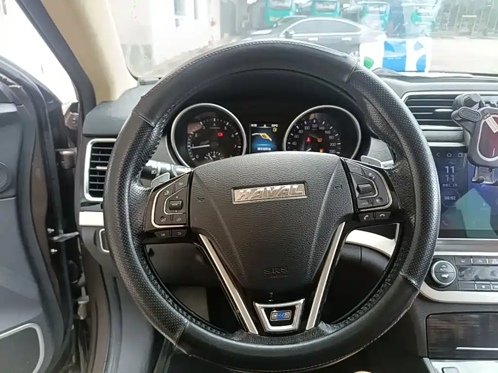 Haval H6 Coupe 2016 — фото 11