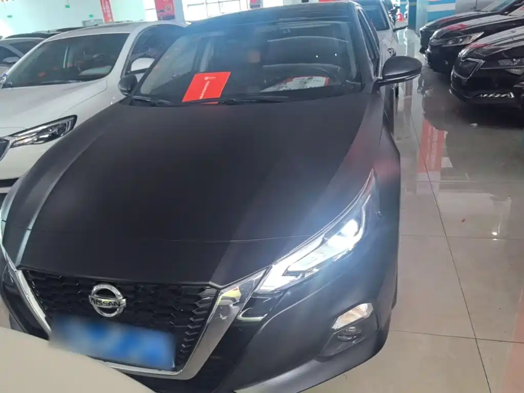 Nissan Teana 2022
