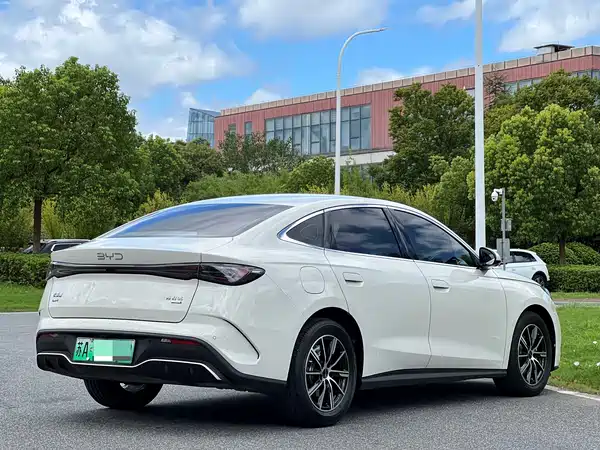 BYD Seal 06 2024