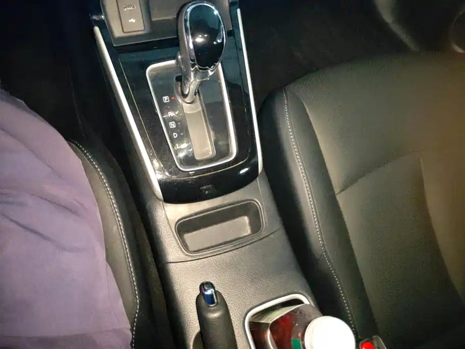 Nissan Sylphy 2019 — фото 16