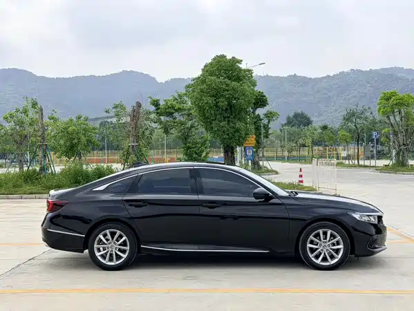 Honda Accord 2023