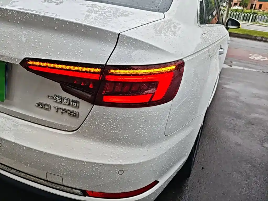 Audi A4L 2020 — фото 8