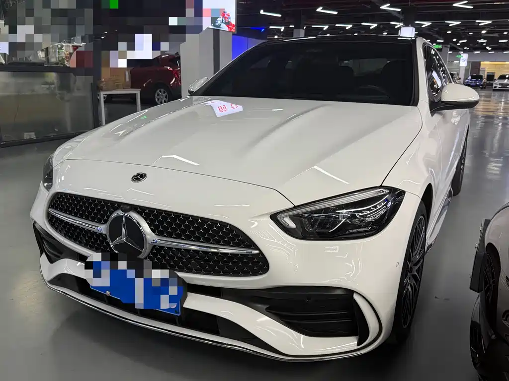 Mercedes-Benz C-Class 2024